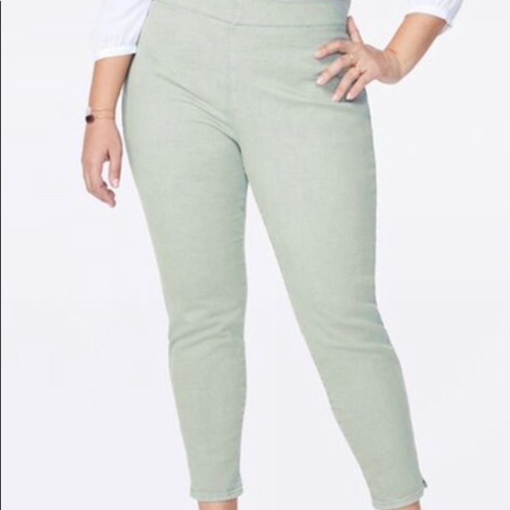 Desert Willow Pull-On Split-Hem Skinny Ankle Jeans